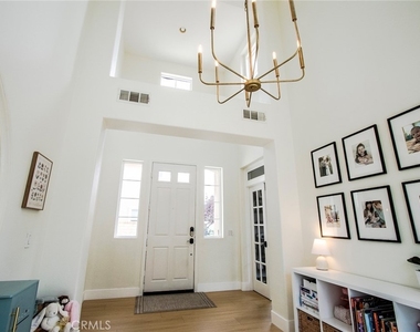 27765 Summer Grove - Photo Thumbnail 5