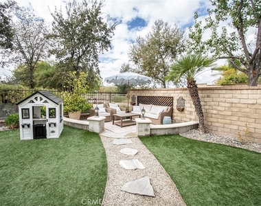 27765 Summer Grove - Photo Thumbnail 17
