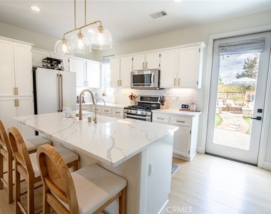 27765 Summer Grove - Photo Thumbnail 10