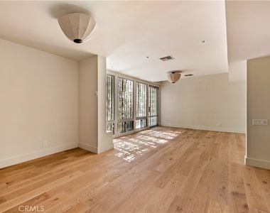 12049 Iredell Street - Photo Thumbnail 24