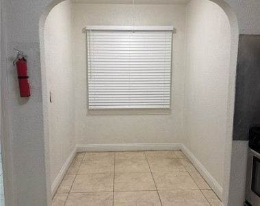1500 W 60th Street - Photo Thumbnail 6