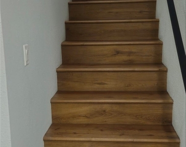 928 E 57th - Photo Thumbnail 20