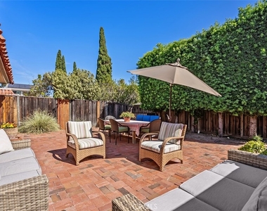 12 Satinwood Way - Photo Thumbnail 19