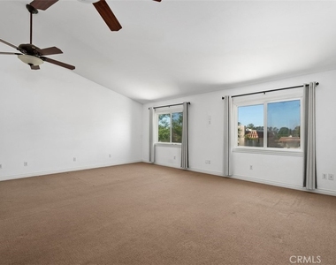 12 Satinwood Way - Photo Thumbnail 15