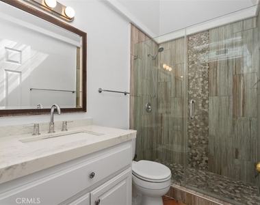 12 Satinwood Way - Photo Thumbnail 8