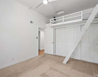 12 Satinwood Way - Photo Thumbnail 11