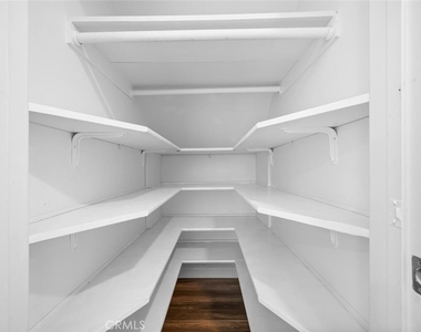 53 Willow Tree Ln - Photo Thumbnail 24