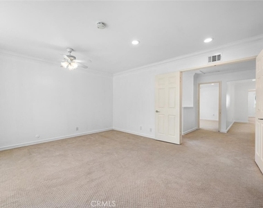 53 Willow Tree Ln - Photo Thumbnail 30