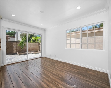 53 Willow Tree Ln - Photo Thumbnail 16
