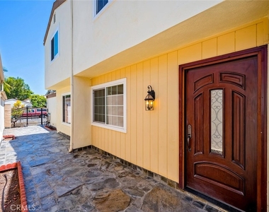 53 Willow Tree Ln - Photo Thumbnail 5