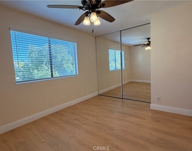 21172 Serra Vista - Photo Thumbnail 30