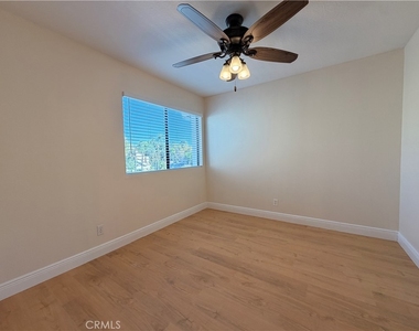 21172 Serra Vista - Photo Thumbnail 26
