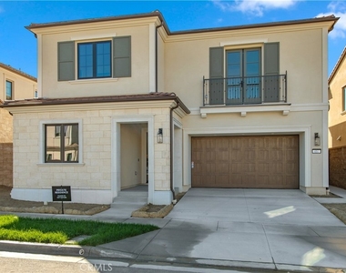 457 Treeline - Photo Thumbnail 2
