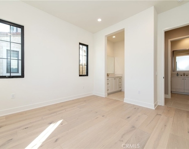 457 Treeline - Photo Thumbnail 6