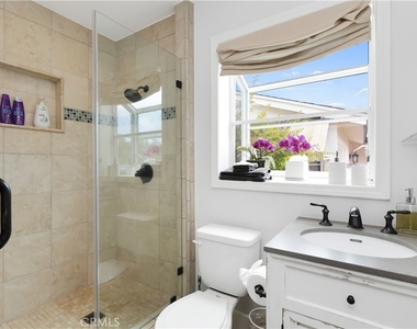 527 Seaward Road - Photo Thumbnail 21