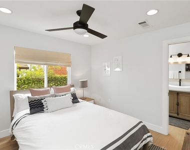 527 Seaward Road - Photo Thumbnail 15