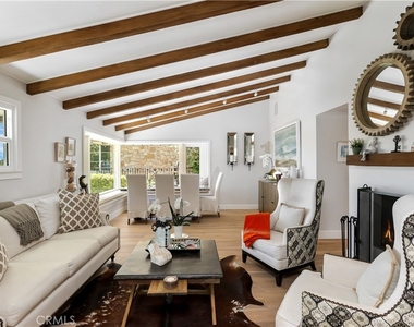 527 Seaward Road - Photo Thumbnail 1