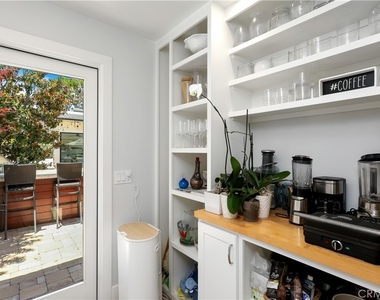 527 Seaward Road - Photo Thumbnail 37