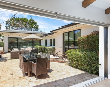 527 Seaward Road - Photo Thumbnail 47
