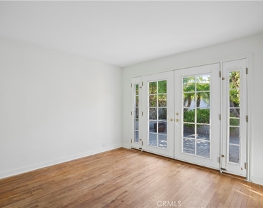 421 Catalina - Photo Thumbnail 5
