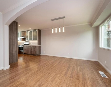 605 Highland Avenue - Photo Thumbnail 3