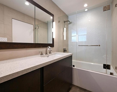 605 Highland Avenue - Photo Thumbnail 6