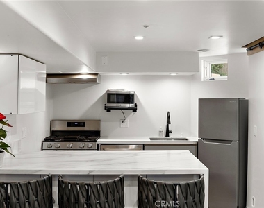 2699 Solana Way - Photo Thumbnail 6