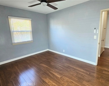 755 W Foothill - Photo Thumbnail 10