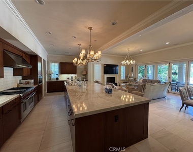 123 Candleglow - Photo Thumbnail 5