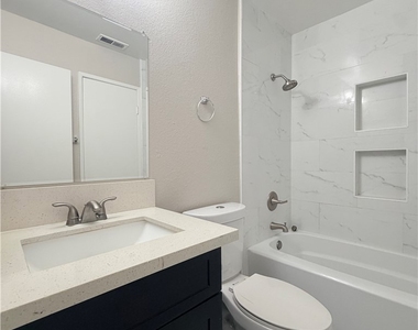 121 Wiseman Way - Photo Thumbnail 10