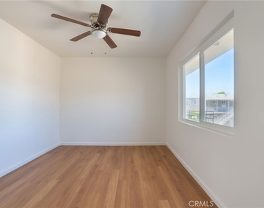 915 E Palmer Avenue - Photo Thumbnail 20