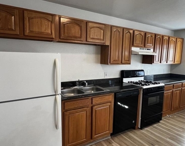 4067 Vineyard Ave - Photo Thumbnail 1
