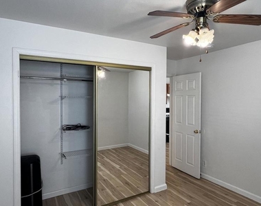 4067 Vineyard Ave - Photo Thumbnail 11