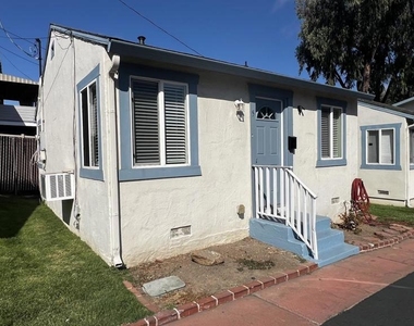 4067 Vineyard Ave - Photo Thumbnail 19
