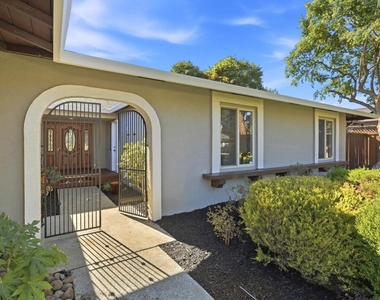 25 Tareyton Ct - Photo Thumbnail 4