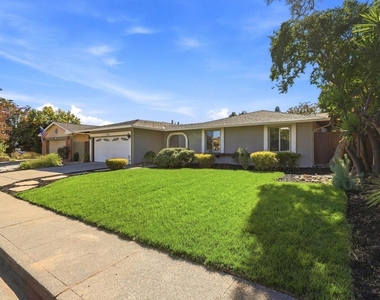 25 Tareyton Ct - Photo Thumbnail 3