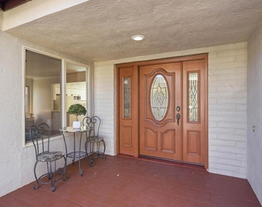 25 Tareyton Ct - Photo Thumbnail 6