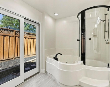 25 Tareyton Ct - Photo Thumbnail 34