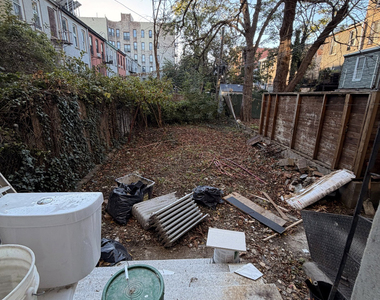 Copy of Patchen Avenue - Photo Thumbnail 7