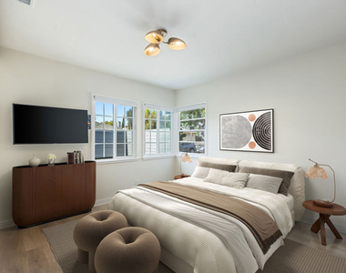 8791 Cadillac Avenue - Photo Thumbnail 2