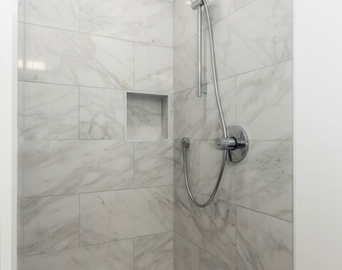 8791 Cadillac Avenue - Photo Thumbnail 29