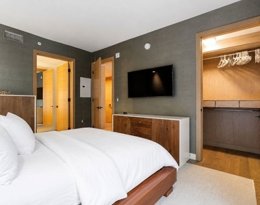 1755 Ocean Avenue - Photo Thumbnail 14