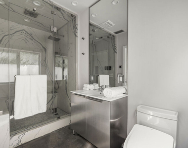 8538 Eastwood Road - Photo Thumbnail 23