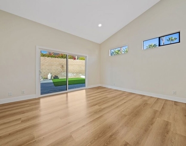 70895 Ironwood Drive - Photo Thumbnail 20