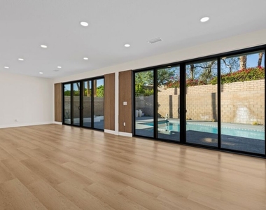 70895 Ironwood Drive - Photo Thumbnail 7