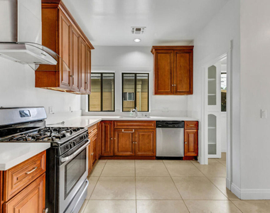 1492 W 28th Street - Photo Thumbnail 2