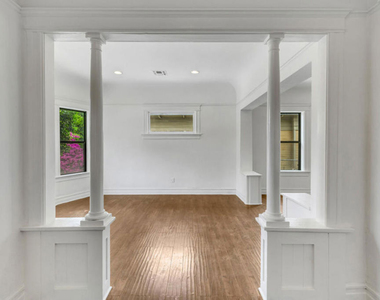 1492 W 28th Street - Photo Thumbnail 5