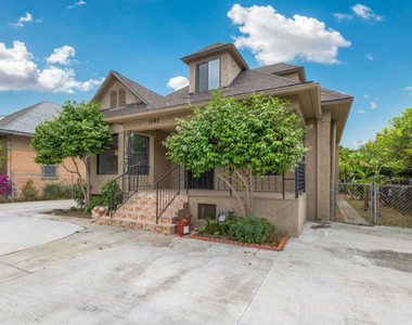 1492 W 28th Street - Photo Thumbnail 31