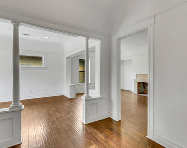 1492 W 28th Street - Photo Thumbnail 4
