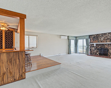 4238 Mesa Street - Photo Thumbnail 11